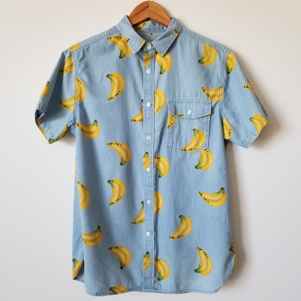 Banana Print Short Sleeve Button Up